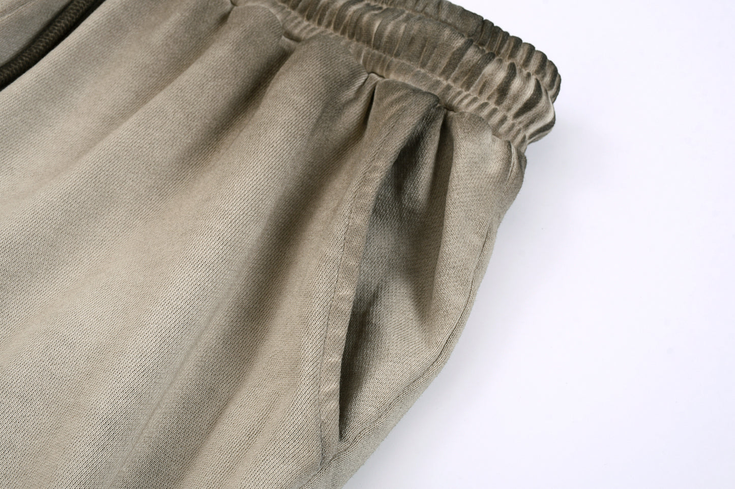 Back-Stained Shorts L-5566