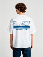 「TELL ME ABOUT IT」スタイルの半袖Tシャツ
