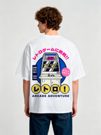「TELL ME ABOUT IT」スタイルの半袖Tシャツ