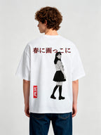「TELL ME ABOUT IT」スタイルの半袖Tシャツ